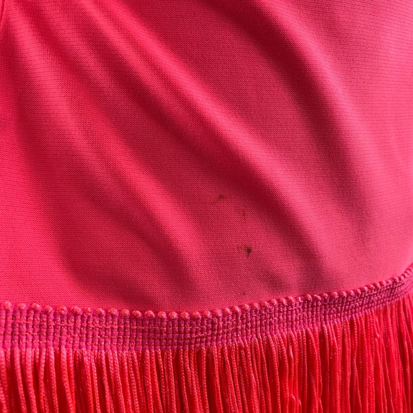 Two piece halter and shorts with fringe all pink - Picture 2 of 7